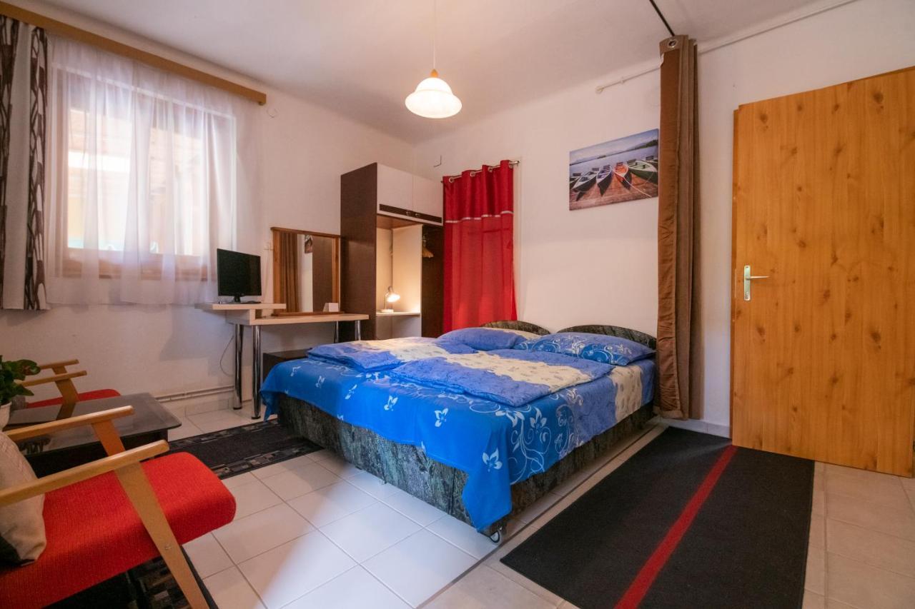 Appartement Aranyláz Vendégház à Visegrád Extérieur photo